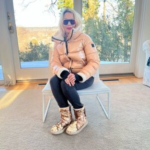 SAM. Metallic Gold Puffer Jacket Warm Down Wind & Waterproof